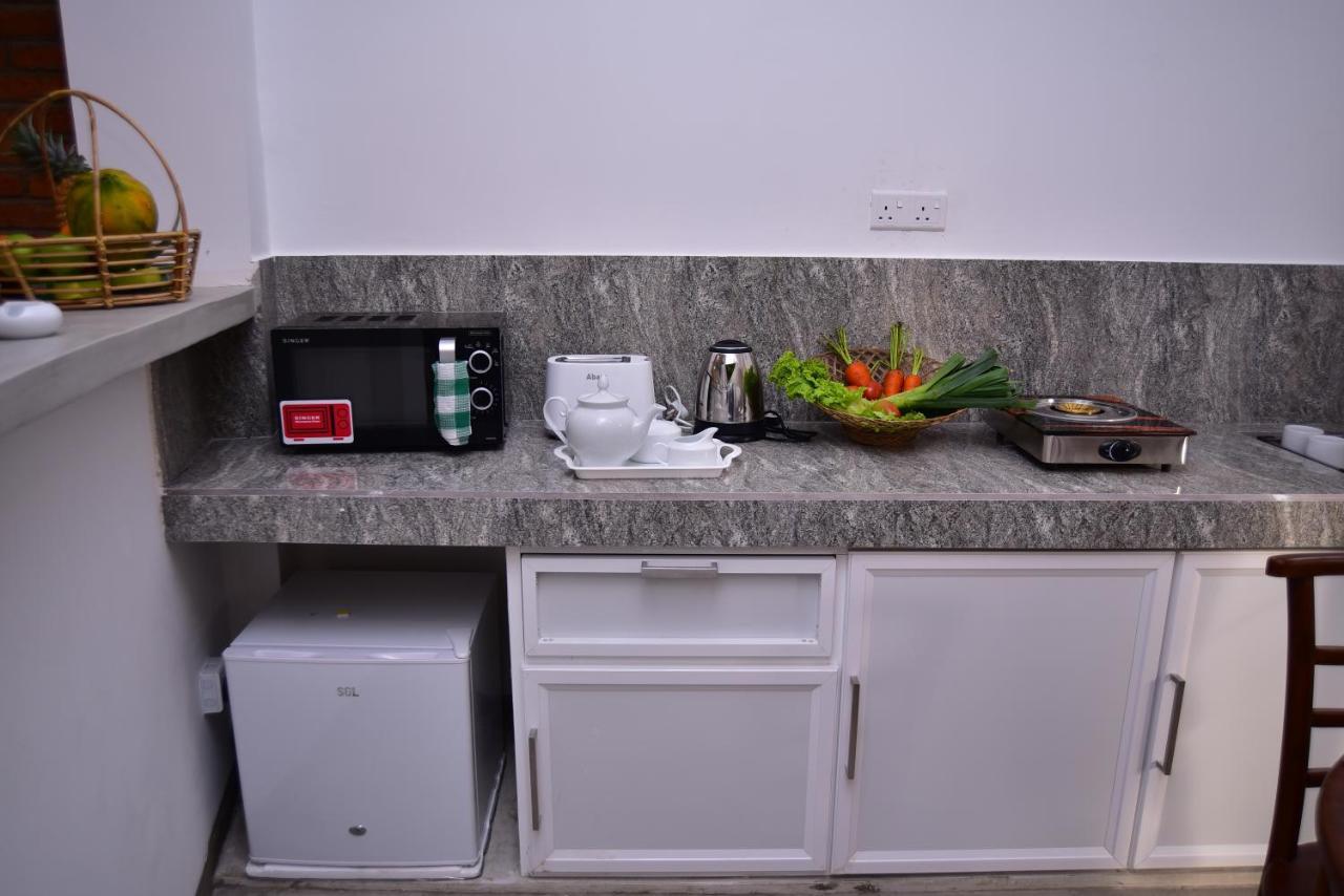 Lily Holiday Apartments Hikkaduwa Kültér fotó